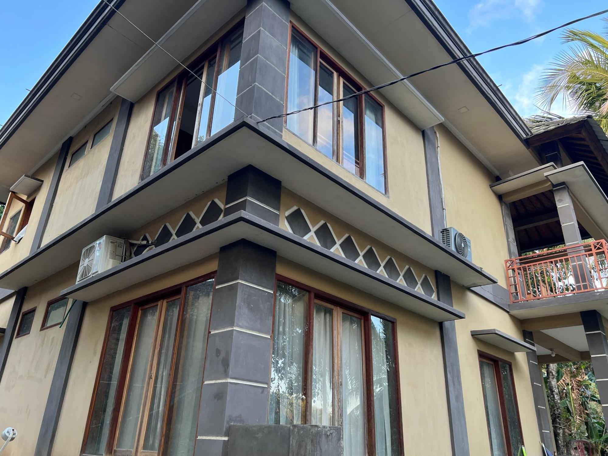 Kuta Circle Homestay Eksteriør billede