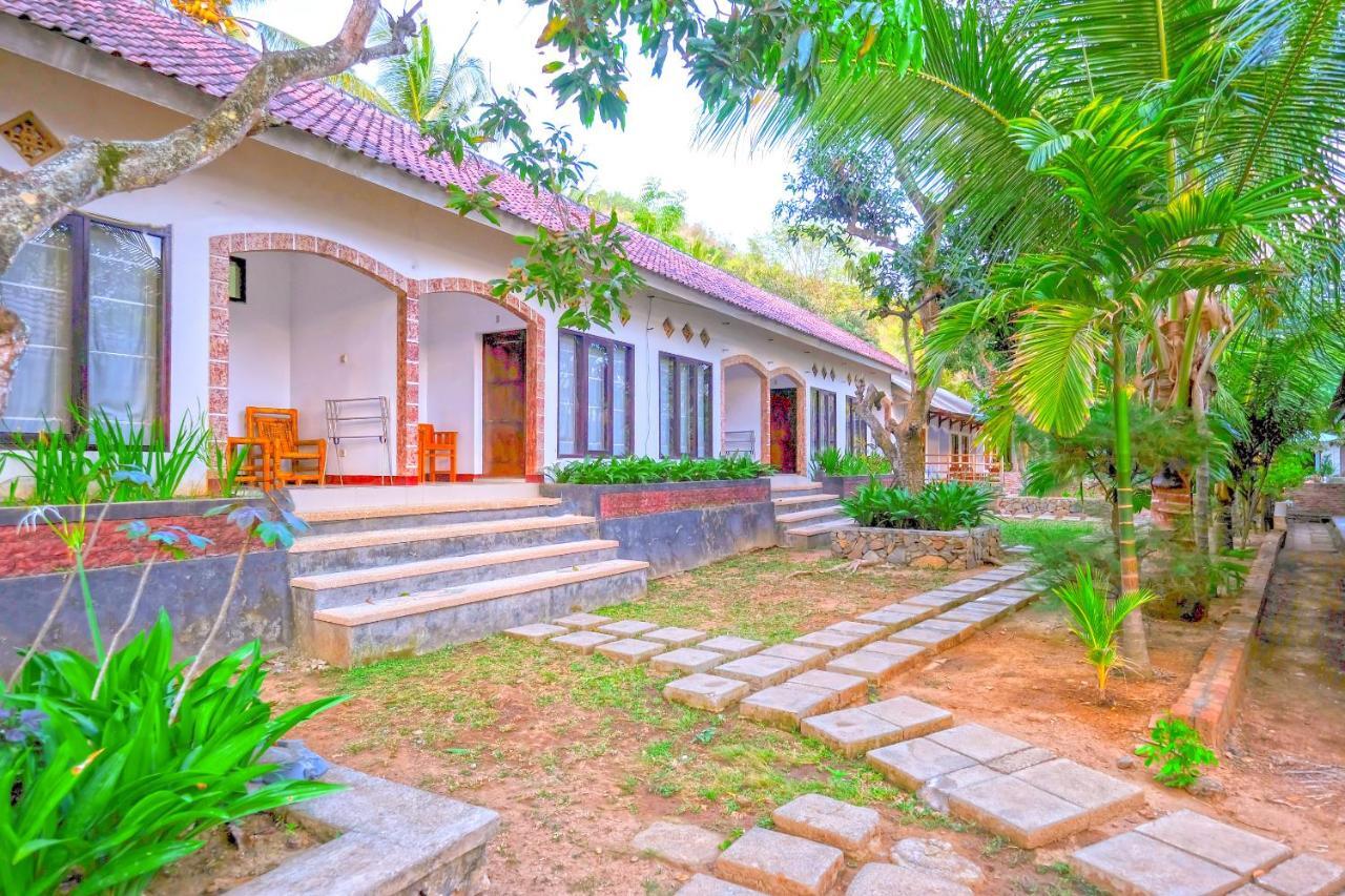 Kuta Circle Homestay Eksteriør billede